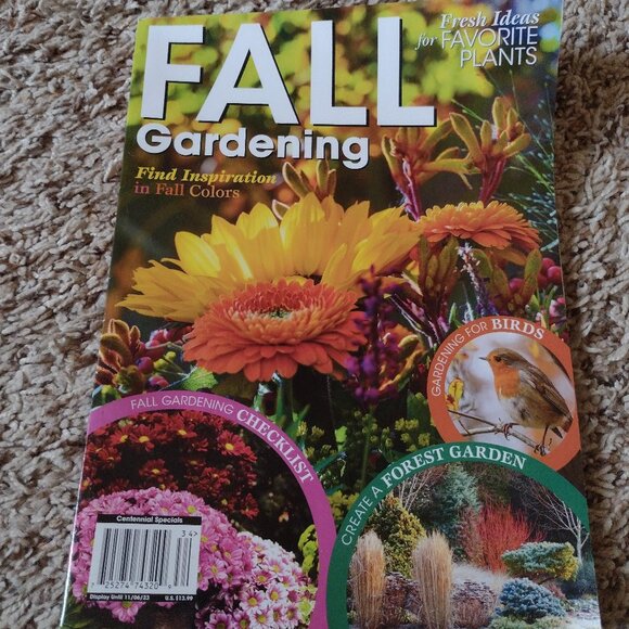 NEW Fall gardening book - Picture 1 of 3